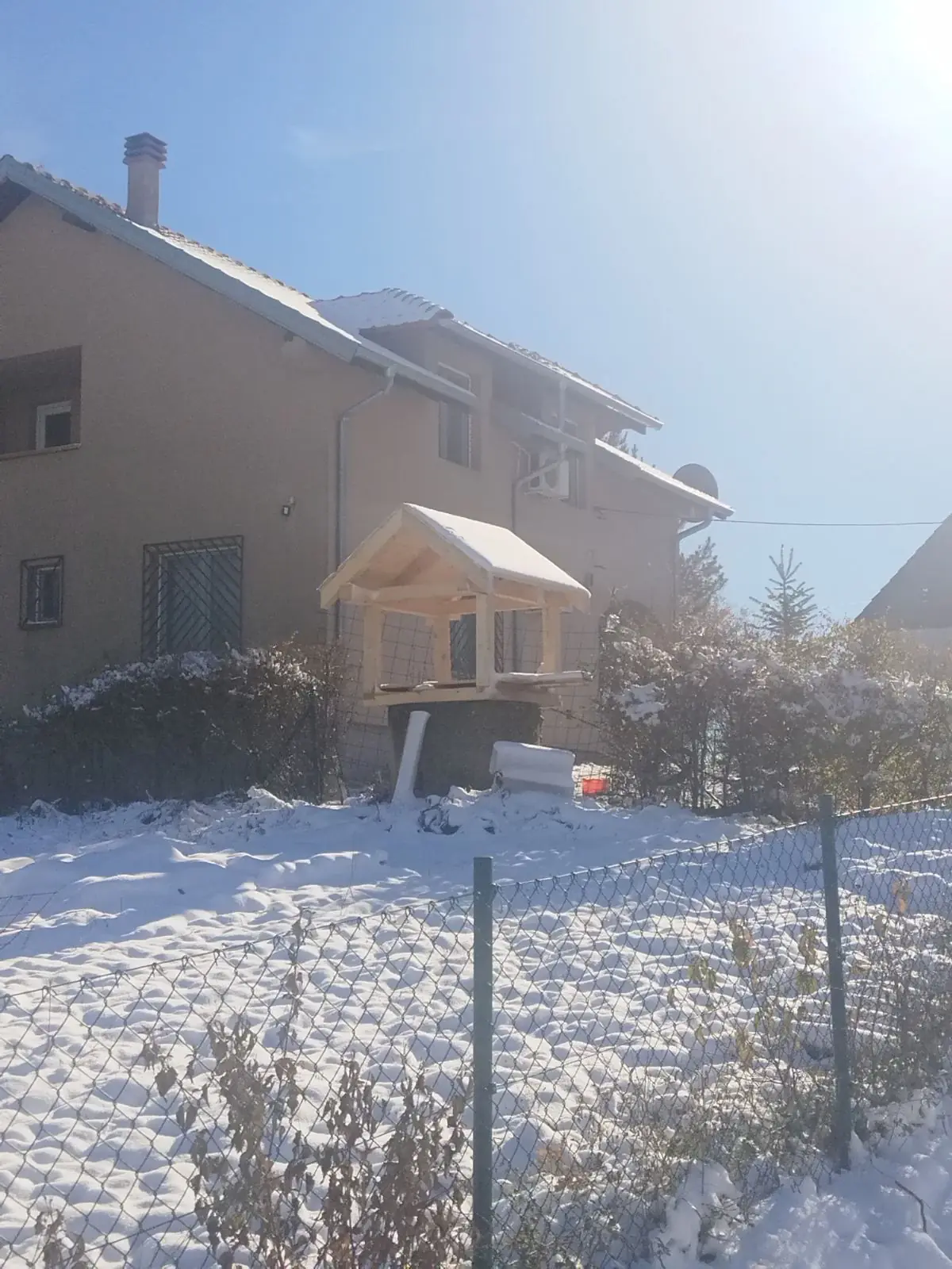 Krov i konstrukcija na gradilištu u Beogradu, fotografija 11